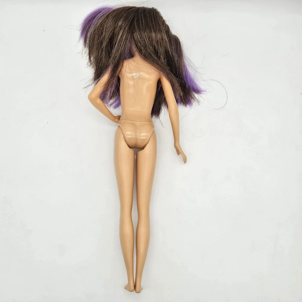 Barbie Skipper Babysitters Inc. Doll Purple Highlights Hair 2010 Mattel GFL38